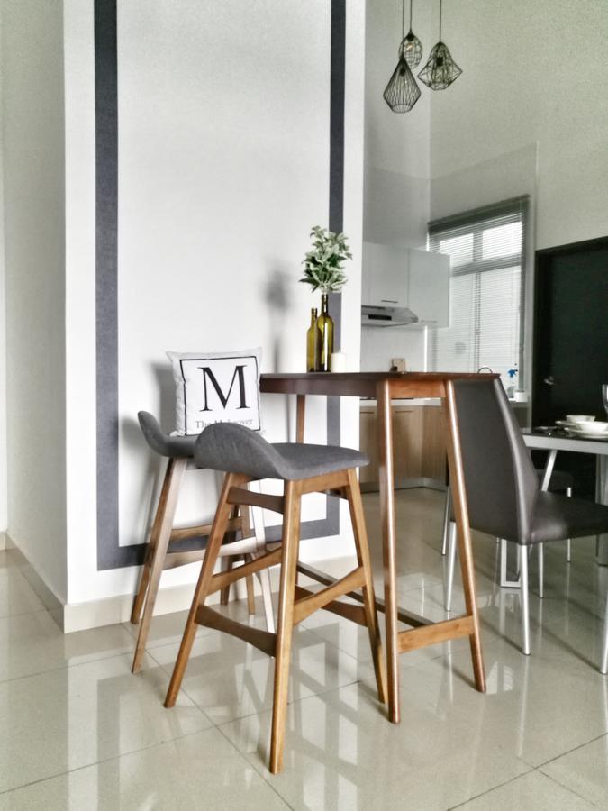 Apartamento The Loft Kangkar Teberau Exterior foto